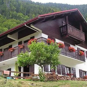 lancolie.hotels-rhonealpes.com/